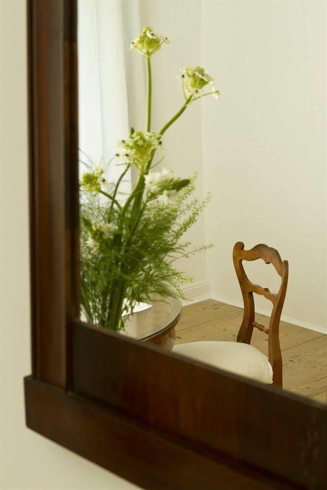 Ottmanngut Suite And Breakfast Merano Exterior foto